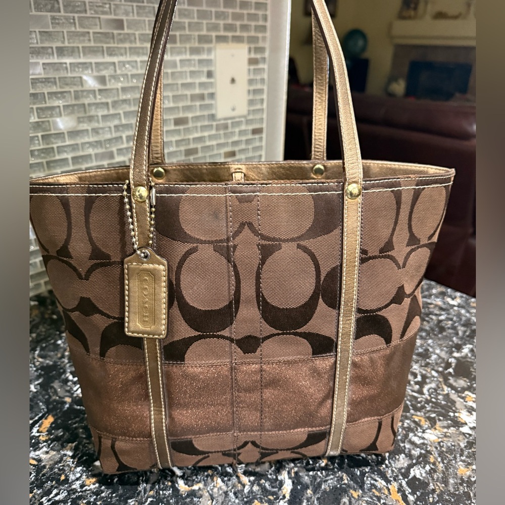 COACH 2007 Legacy Signature Tote